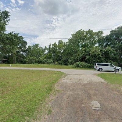 2904 18th, Hempstead, TX 77445