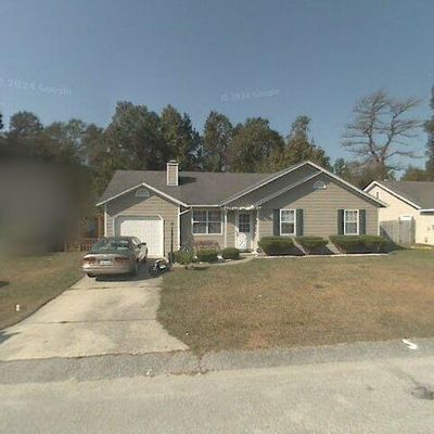 2910 Norbrick St, Midway Park, NC 28544