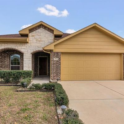 2916 Pacifico Way, Fort Worth, TX 76111