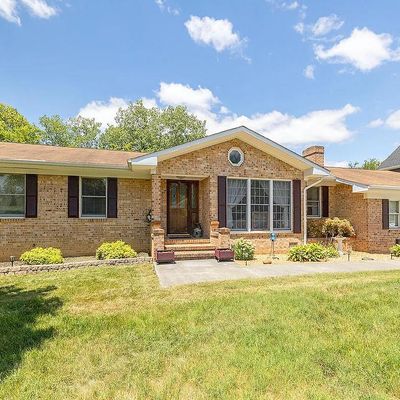 294 S Loudoun St, Strasburg, VA 22657