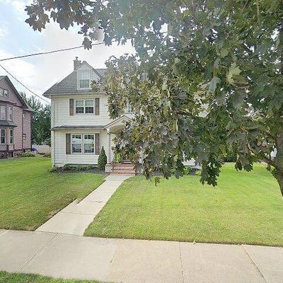 247 Delaware St, Woodbury, NJ 08096