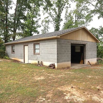 2471 Carters Point Rd, Buffalo Junction, VA 24529