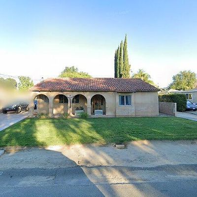 24728 Apple St, Newhall, CA 91321