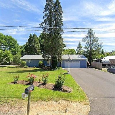 2495 Happy Valley Dr, Medford, OR 97501