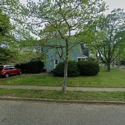 25 W Spring Garden St, Palmyra, NJ 08065