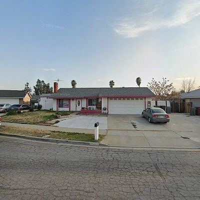 25327 Sugar Hill Rd, Moreno Valley, CA 92553