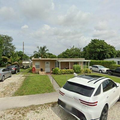 2545 Nw 159 Th Ter, Opa Locka, FL 33054