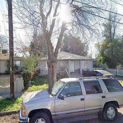 2620 W Acacia St, Stockton, CA 95203