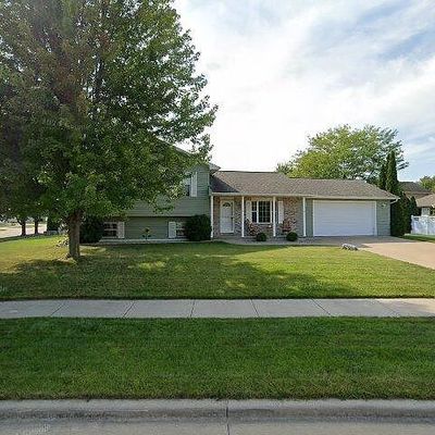 3111 Rebecca Run, Oshkosh, WI 54904