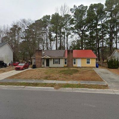 315 W Frances St, Jacksonville, NC 28546