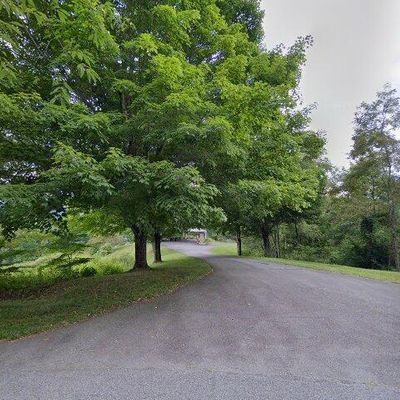 316 Chestnut Knob Rd, Boone, NC 28607