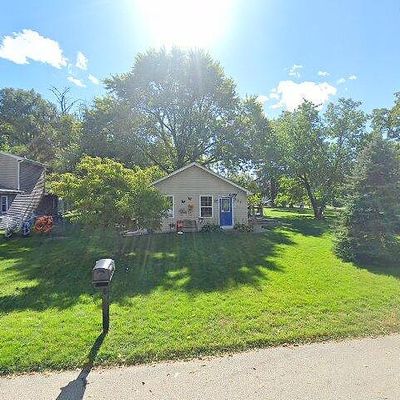 317 W Park St, Silver Lake, WI 53170