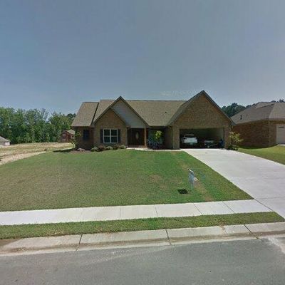 320 Turtle Bay Cir, Northport, AL 35473