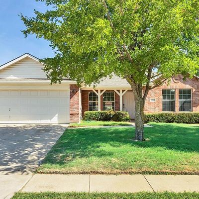 3205 Ocean Dr, Denton, TX 76210