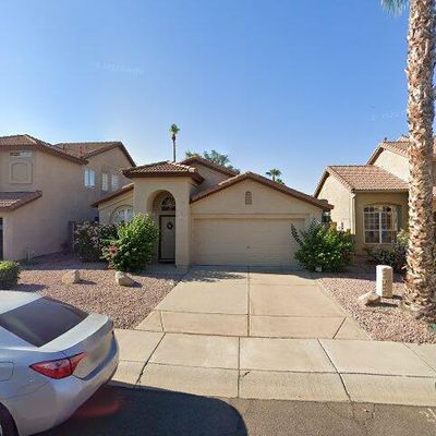 3219 E Wickieup Ln, Phoenix, AZ 85050