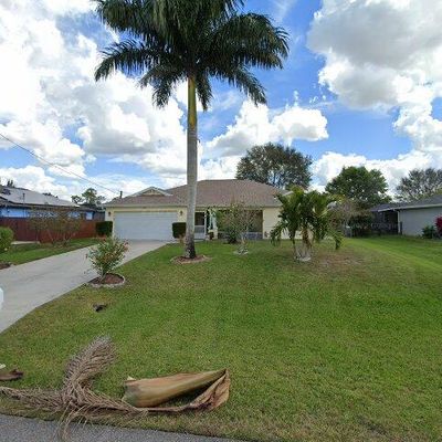 3221 Ne 15 Th Pl, Cape Coral, FL 33909