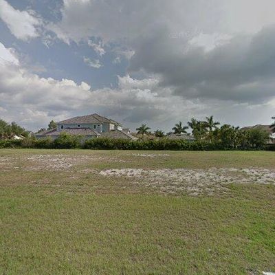 3240 Banyon Hollow Loop, North Fort Myers, FL 33903