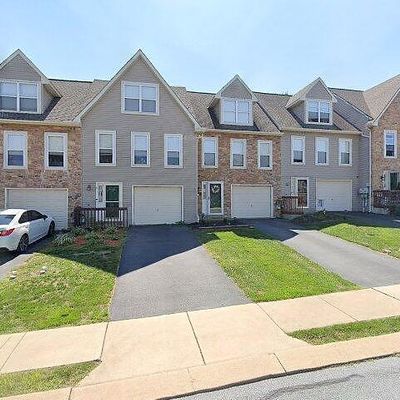 326 Oakridge Dr, Mountville, PA 17554