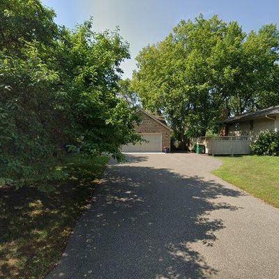 3265 Lafayette Ridge Ct, Wayzata, MN 55391