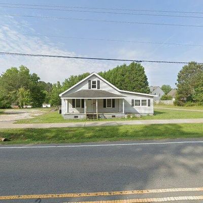 332 Bass Lake Rd, Holly Springs, NC 27540