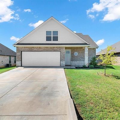 3320 White Horse Dr, Granbury, TX 76049