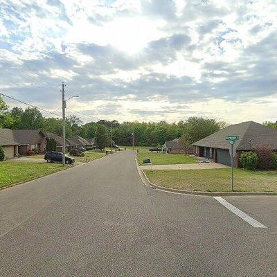 3346 Craigmont Cir, Tupelo, MS 38801