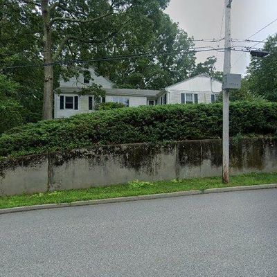 339 Plant St, Groton, CT 06340