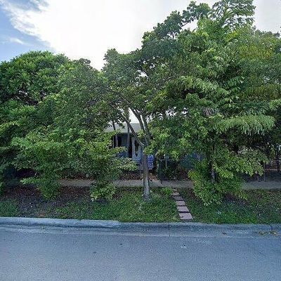 298 E 14 Th St, Hialeah, FL 33010