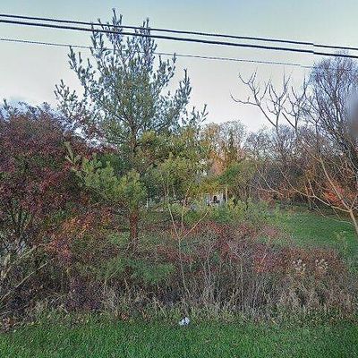 2995 Seisholtzville Rd, Macungie, PA 18062