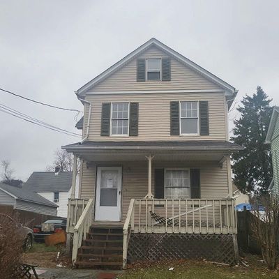 30 Howard St, North Plainfield, NJ 07060