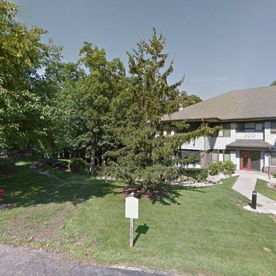 3010 Yarmouth Greenway Dr #206, Fitchburg, WI 53711