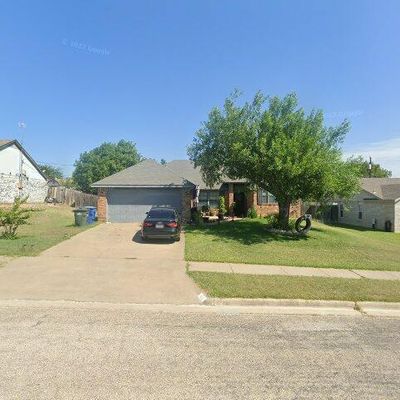 303 Eichelberger Dr, Copperas Cove, TX 76522