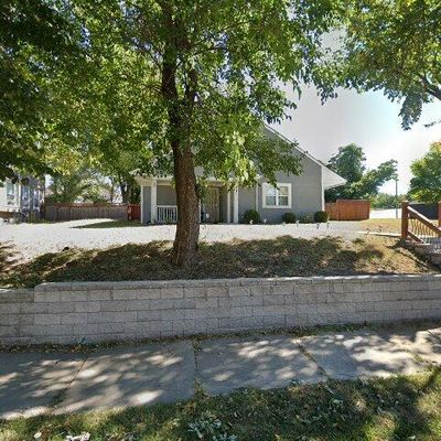 3031 Flora Ave, Kansas City, MO 64109