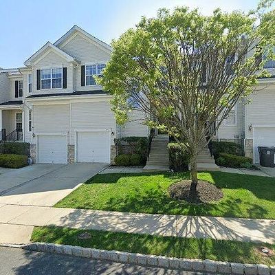 305 Huntington Dr, Delran, NJ 08075