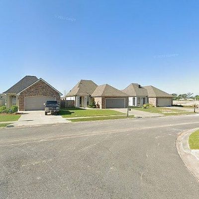 305 Paisley Pkwy, Sulphur, LA 70665