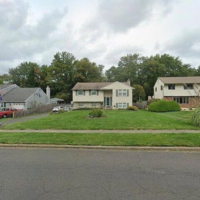 310 Centennial Rd, Warminster, PA 18974