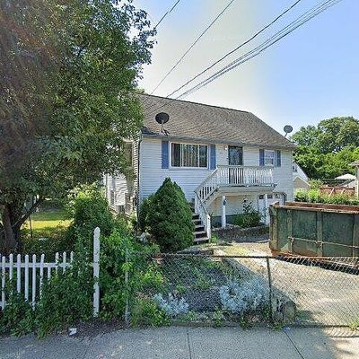 365 Chopsey Hill Rd, Bridgeport, CT 06606