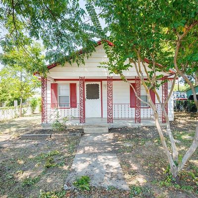 3701 N Crump St, Fort Worth, TX 76106