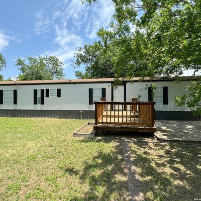 374 Avenue J, Poteet, TX 78065