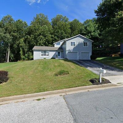 3746 Greenway Ln, Owings Mills, MD 21117