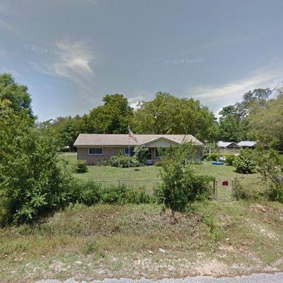 375 Persimmon St, Freeport, FL 32439