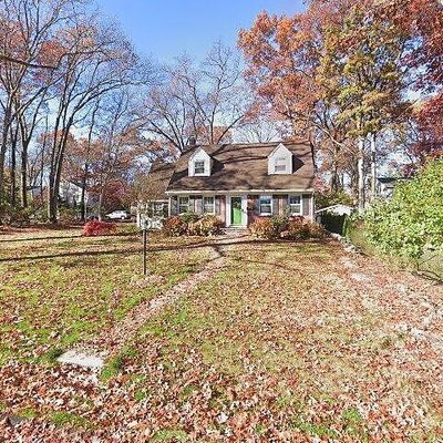 377 Dartmouth St, Wyckoff, NJ 07481