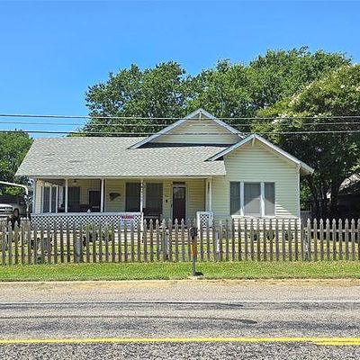 380 S 1 St St, Point, TX 75472