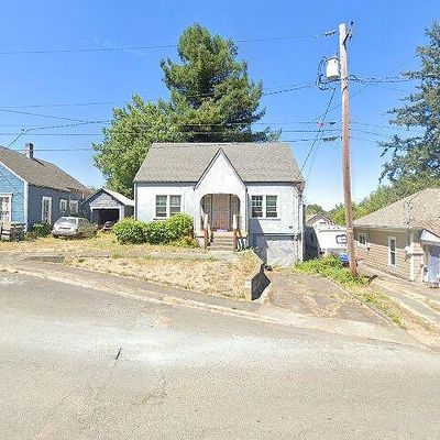 381 N Baxter St, Coquille, OR 97423