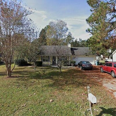 3811 Stratford Cir, Valdosta, GA 31605