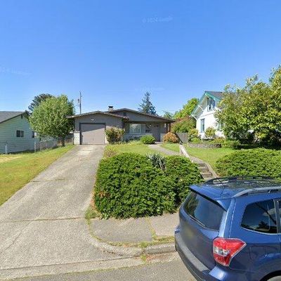 3823 S 10 Th St, Tacoma, WA 98405