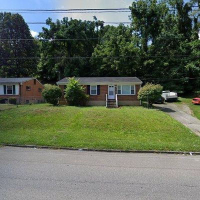 3844 Salem Tpke Nw, Roanoke, VA 24017