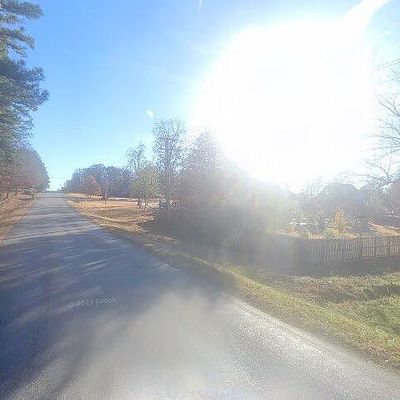 3861 N Sassafras Hill Rd, Fayetteville, AR 72703