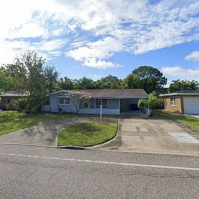 3947 Overlook Dr Ne, Saint Petersburg, FL 33703