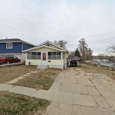 3956 F St, Omaha, NE 68107